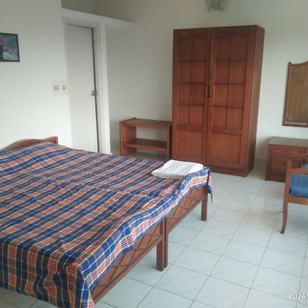 Camellia Heights 1&2 Bed & Breakfast Coonoor Bagian luar foto