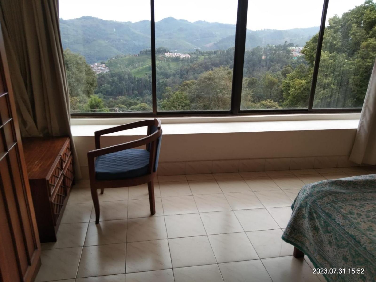 Camellia Heights 1&2 Bed & Breakfast Coonoor Bagian luar foto