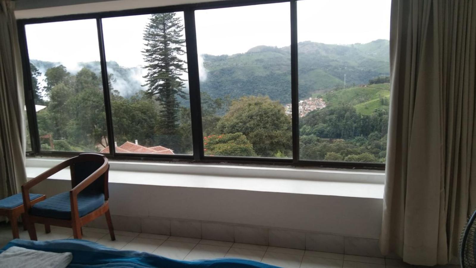 Camellia Heights 1&2 Bed & Breakfast Coonoor Bagian luar foto