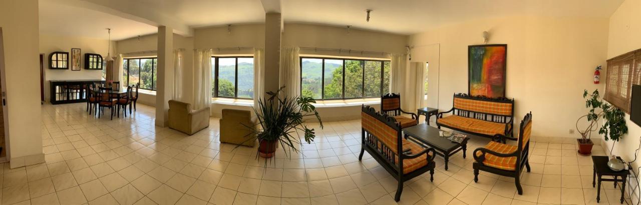 Camellia Heights 1&2 Bed & Breakfast Coonoor Bagian luar foto